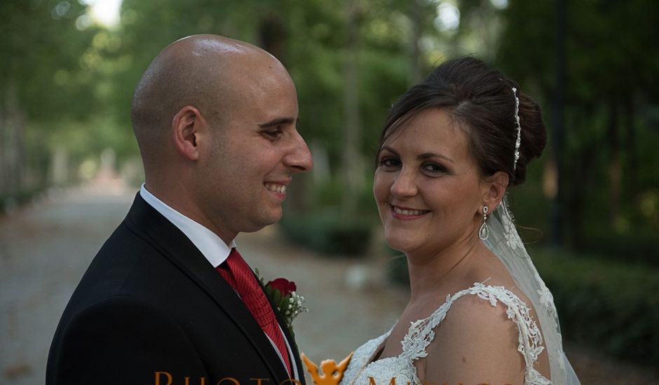 La boda de Roberto y Mª José en Tomares, Sevilla