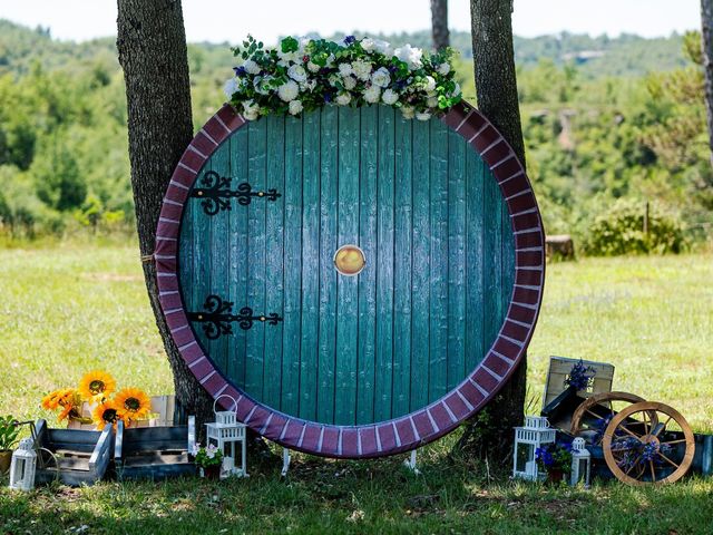 La boda de Victor y Sara en Casserres, Barcelona 18
