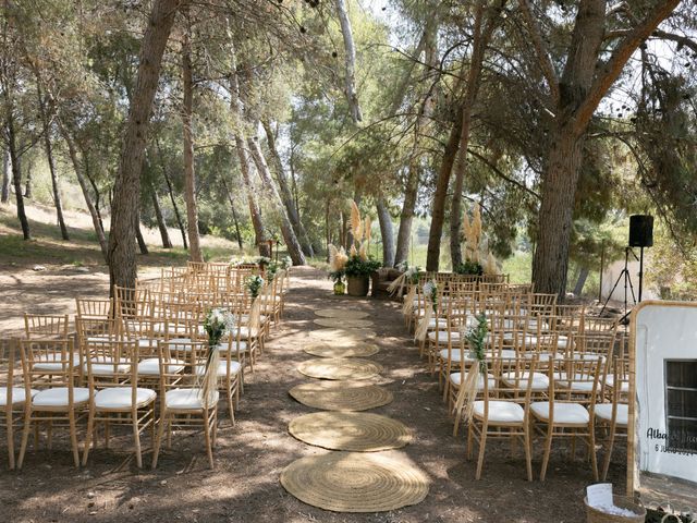 La boda de Javi y Alba en Valencia, Valencia 12