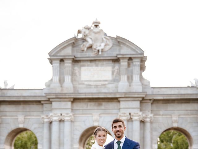 La boda de Adrián y Estefanía en Madrid, Madrid 14