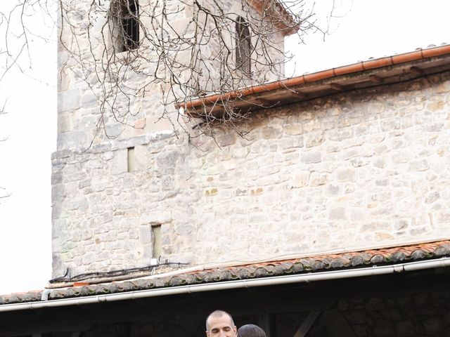 La boda de Mikel y Itziar en Arteaga, Vizcaya 17