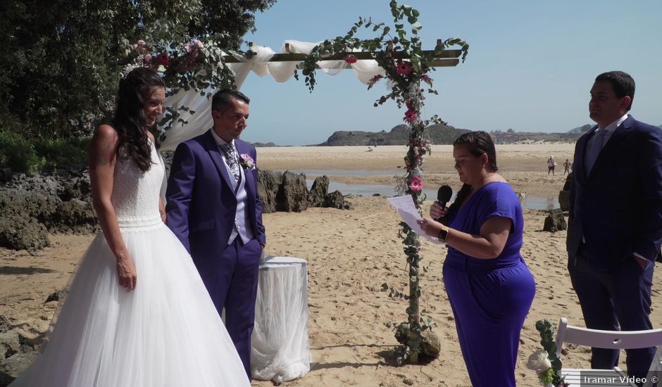 La boda de David y Leticia en Isla, Cantabria