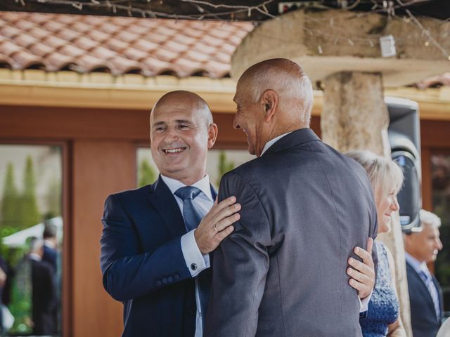 La boda de Jose Carlos y Magdalena en Naveces, Asturias 58