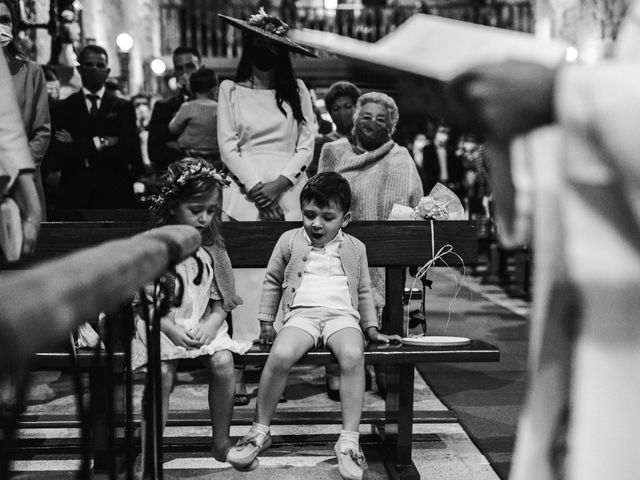 La boda de Víctor y Berta en Pontevedra, Pontevedra 33