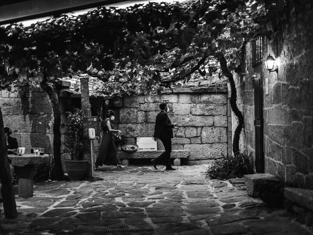 La boda de Víctor y Berta en Pontevedra, Pontevedra 81