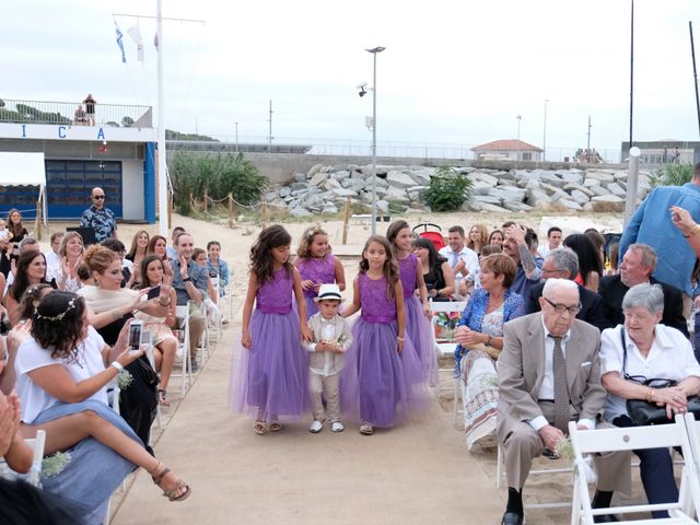 La boda de OSCAR y TOÑI en Arenys De Mar, Barcelona 2