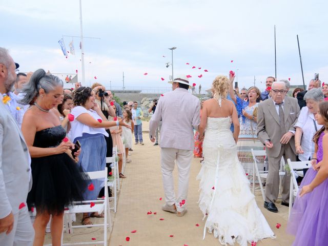 La boda de OSCAR y TOÑI en Arenys De Mar, Barcelona 12