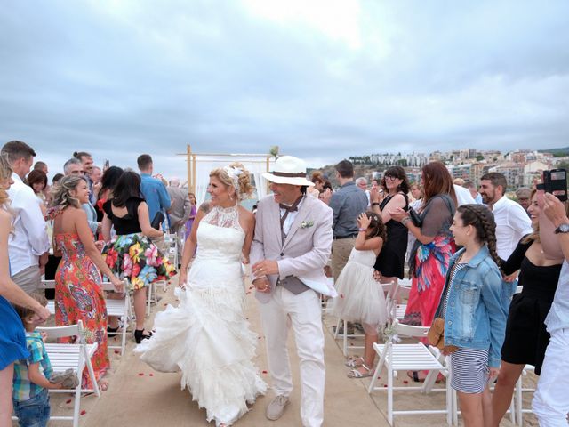 La boda de OSCAR y TOÑI en Arenys De Mar, Barcelona 13