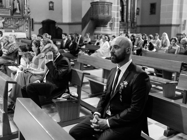 La boda de Miguel y Irene en Tarancon, Cuenca 30