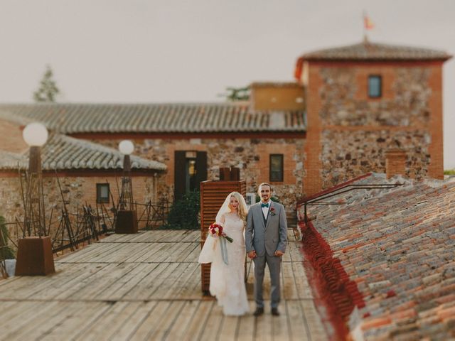 La boda de Juan y Christine en Ballesteros De Calatrava, Ciudad Real 27