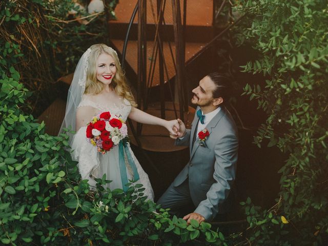 La boda de Juan y Christine en Ballesteros De Calatrava, Ciudad Real 29