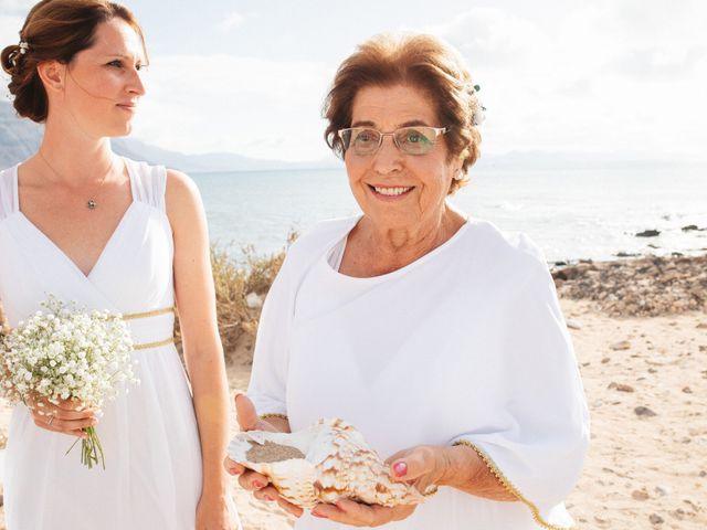 La boda de Nauzet y Laura en Caleta De Sebo (Isla Graciosa), Las Palmas 29