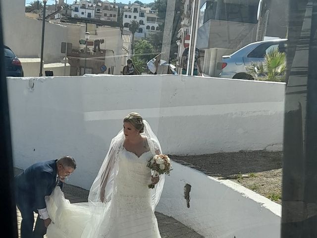 La boda de Fidel  y Laura en Motril, Granada 4