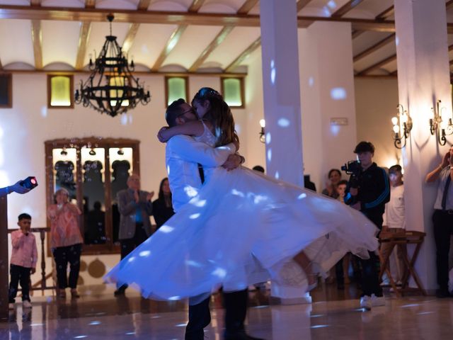 La boda de Kevin  y Astrid  en Turis, Valencia 3