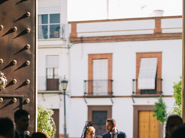 La boda de José María y María en Sevilla, Sevilla 45