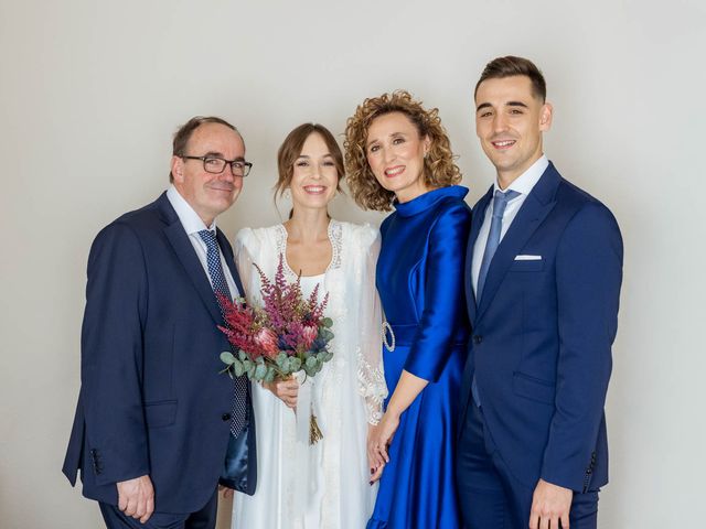 La boda de Rubén y Ana en Cenicero, La Rioja 8