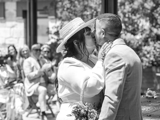 La boda de Dani y Adriana en A Coruña, A Coruña 24