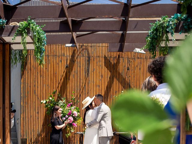 La boda de Dani y Adriana en A Coruña, A Coruña 25