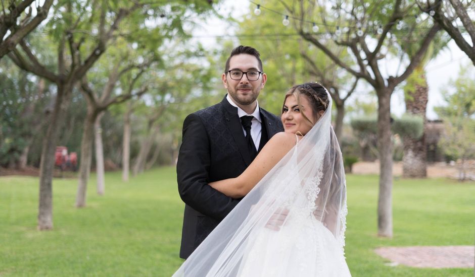 La boda de Kevin  y Astrid  en Turis, Valencia