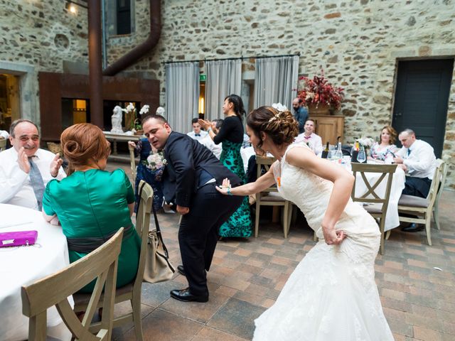 La boda de Imanol y Ianire en Gordexola, Vizcaya 36