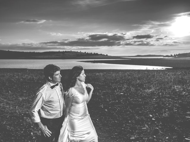 La boda de Marcos y Ana en Almendralejo, Badajoz 35