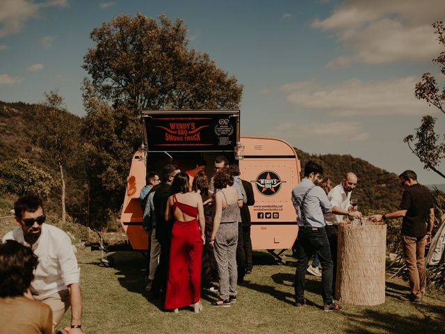 La boda de Mireia y Marta en Sant Hilari Sacalm, Girona 31