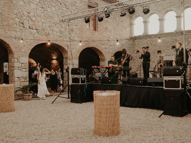 La boda de Mireia y Marta en Sant Hilari Sacalm, Girona 59