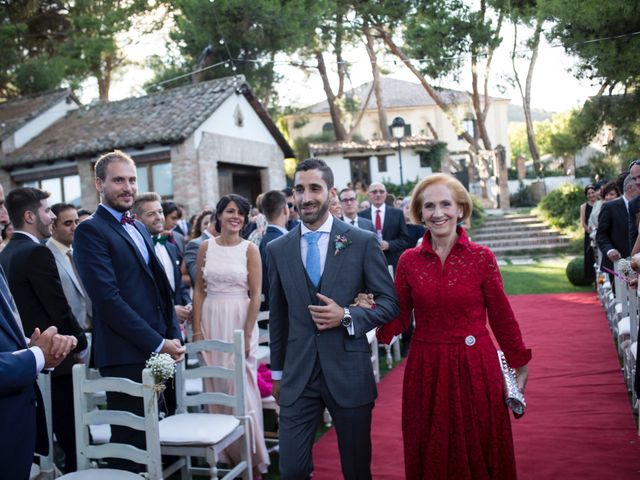 La boda de Juan y Cristina en Rivas-vaciamadrid, Madrid 41