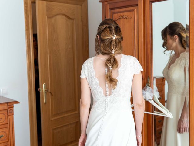 La boda de Alberto y Ana Cristina en San Antonio De Requena, Valencia 13