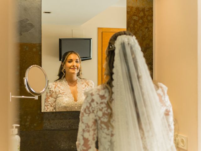La boda de Luis y Mónica en Alacant/alicante, Alicante 24