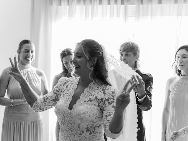 La boda de Luis y Mónica en Alacant/alicante, Alicante 28