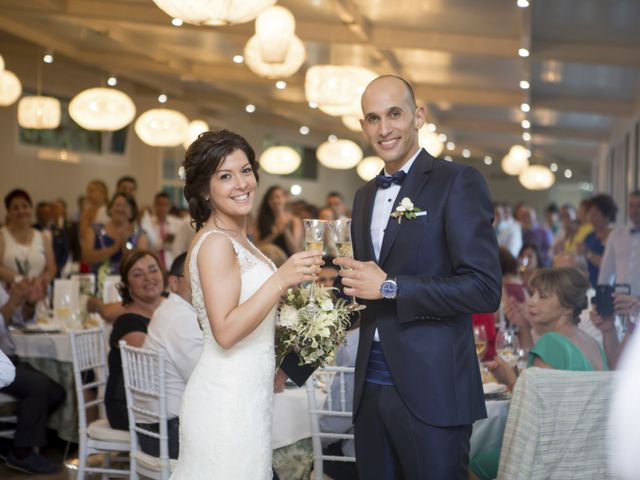 La boda de Marcos y Paula en Santiago De Compostela, A Coruña 35