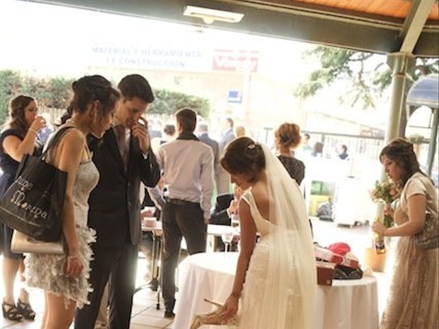 La boda de David y Idoia en Huarte-pamplona, Navarra 44