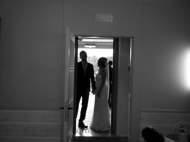 La boda de David y Idoia en Huarte-pamplona, Navarra 48