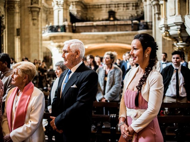 La boda de Ainhoa y Iosu en Donostia-San Sebastián, Guipúzcoa 53