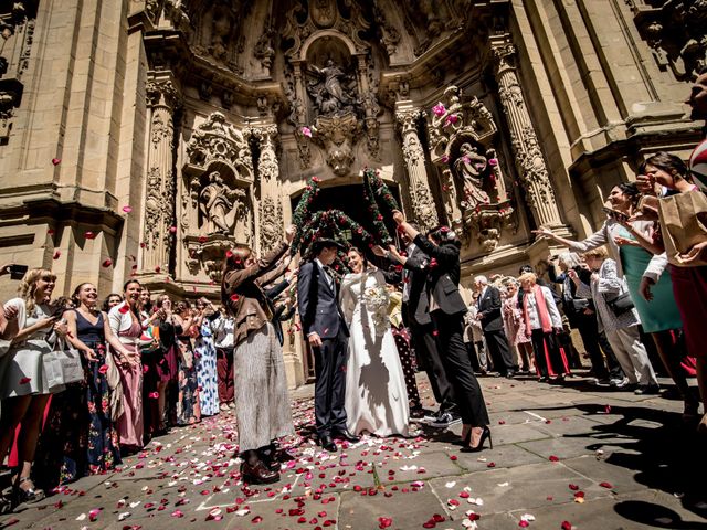 La boda de Ainhoa y Iosu en Donostia-San Sebastián, Guipúzcoa 61