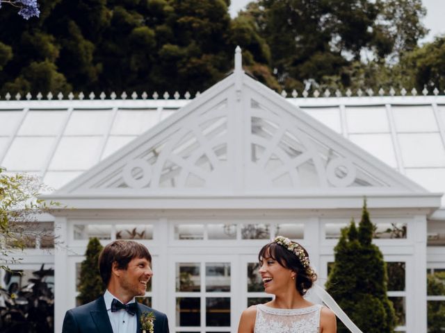 La boda de Fonsi y Amelia en Bueu (Casco Urbano), Pontevedra 23