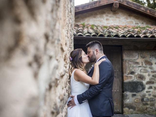 La boda de Mikel y Leire en Santurtzi, Vizcaya 50