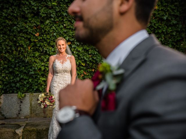 La boda de David y Nicola en Boadilla Del Monte, Madrid 36