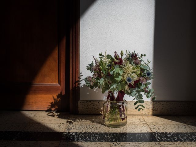 La boda de Quique y Laura en Castelló/castellón De La Plana, Castellón 20