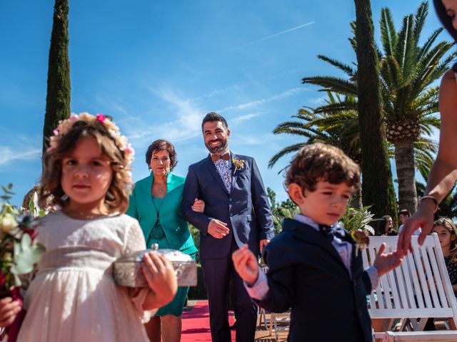 La boda de Quique y Laura en Castelló/castellón De La Plana, Castellón 27