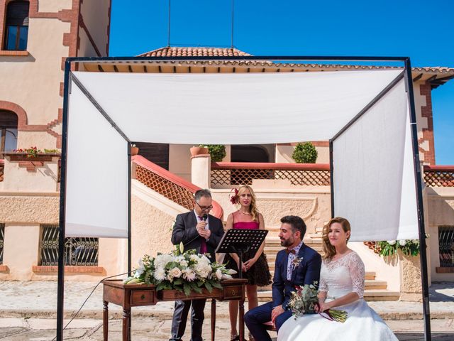 La boda de Quique y Laura en Castelló/castellón De La Plana, Castellón 29