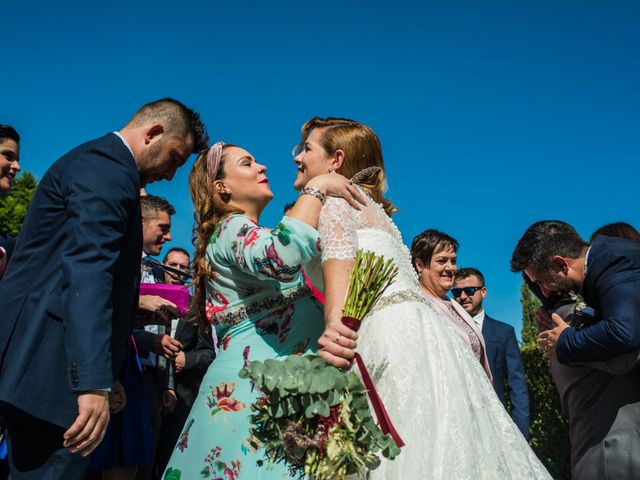 La boda de Quique y Laura en Castelló/castellón De La Plana, Castellón 49