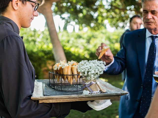 La boda de Quique y Laura en Castelló/castellón De La Plana, Castellón 50