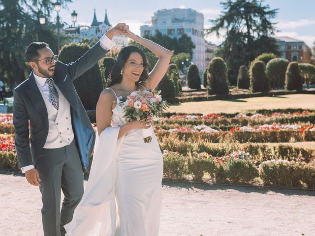 La boda de Juan y Amarú en Madrid, Madrid 1