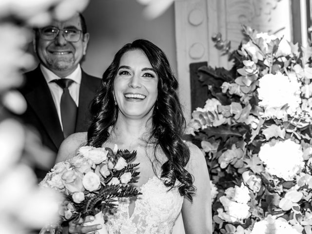 La boda de Juan y Amarú en Madrid, Madrid 11