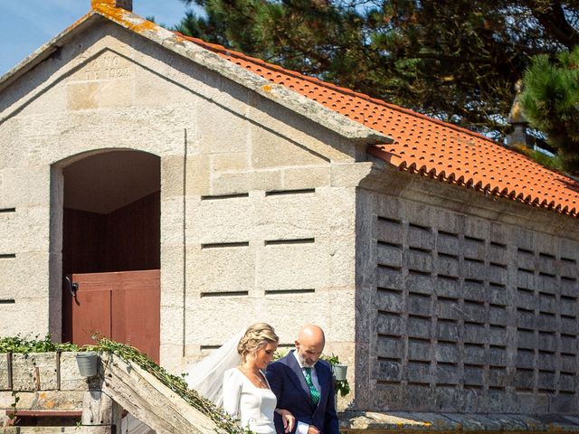 La boda de David y María en Pazo (Caion), A Coruña 24