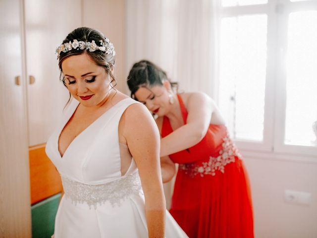 La boda de Patricia y Jesús en Torrent, Valencia 13