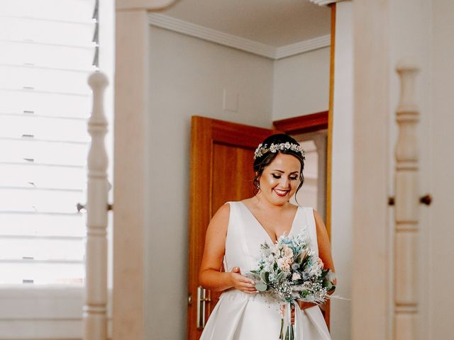 La boda de Patricia y Jesús en Torrent, Valencia 16