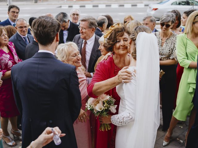 La boda de Oscar y Silvia en Tres Cantos, Madrid 23